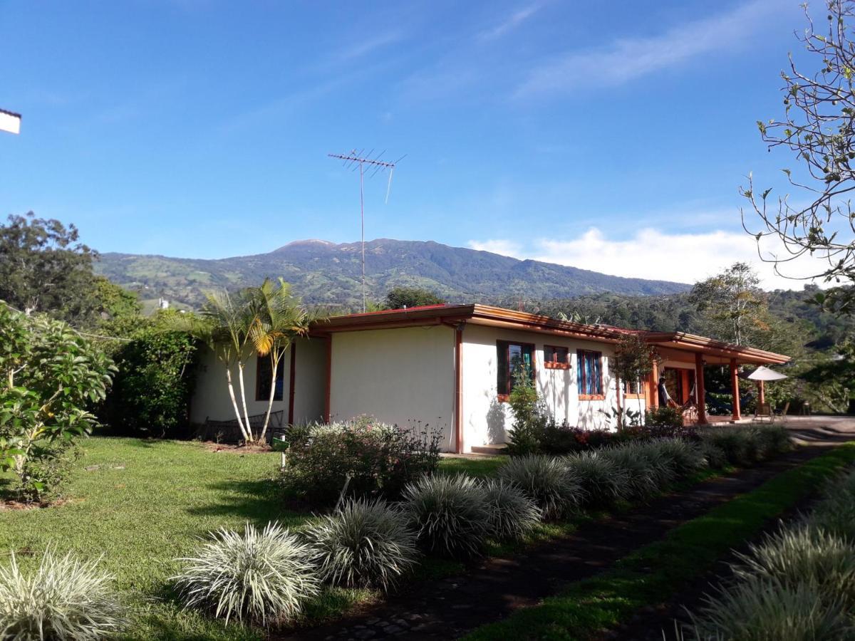 Casa Aquiares Lodge Posada Rural Turrialba Exteriör bild